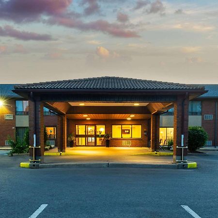 Comfort Inn Hwy 401 Kingston Exteriér fotografie