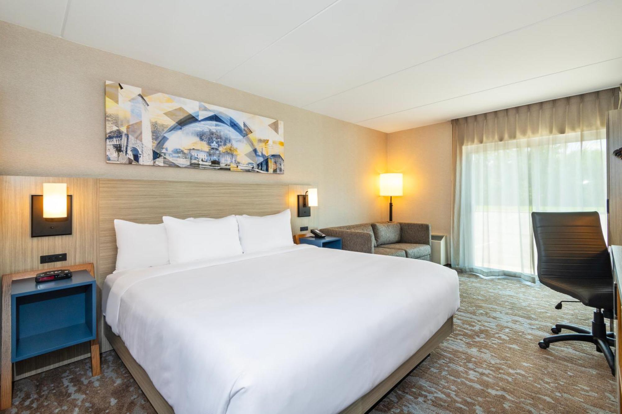 Comfort Inn Hwy 401 Kingston Exteriér fotografie