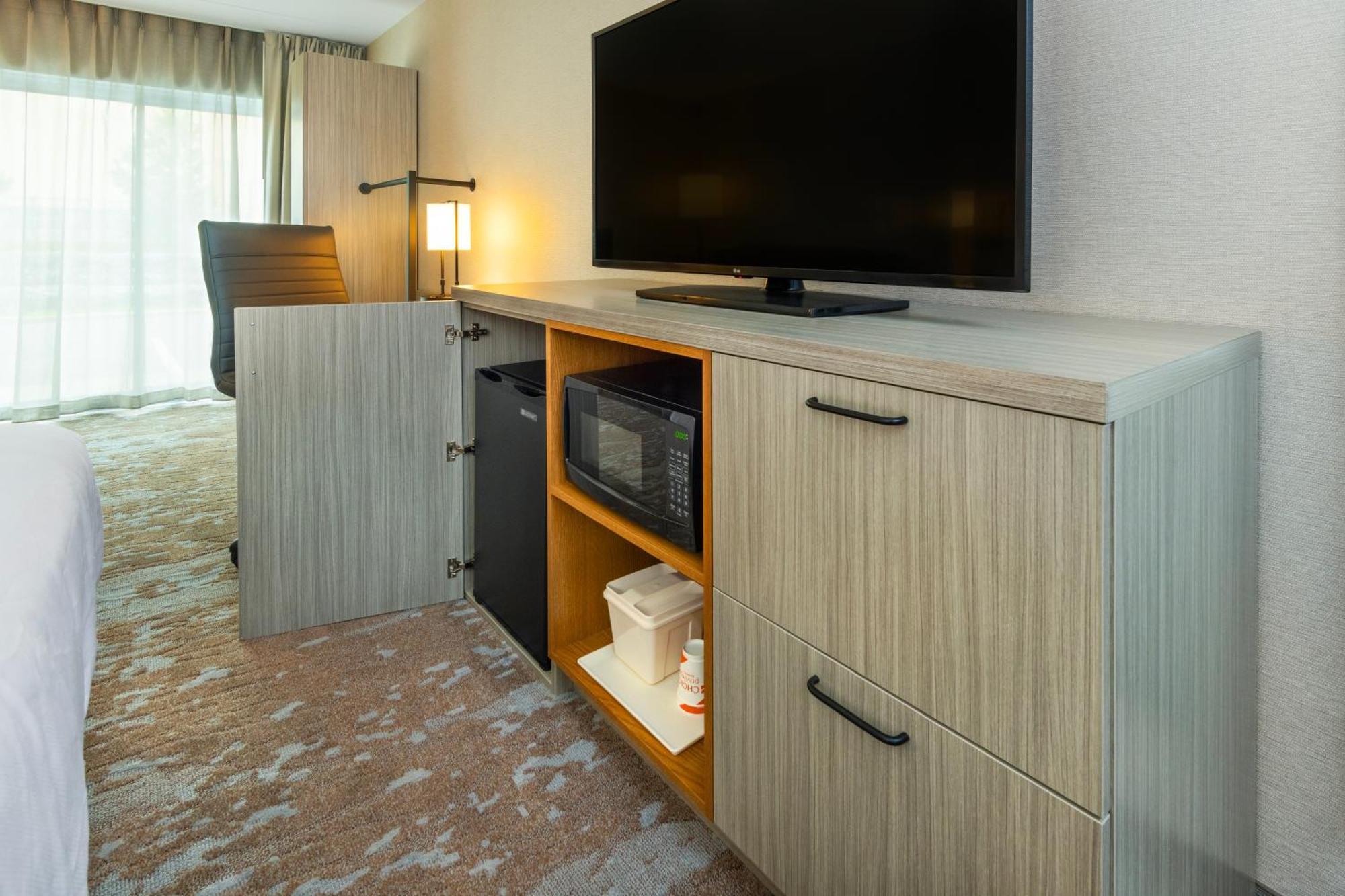 Comfort Inn Hwy 401 Kingston Exteriér fotografie